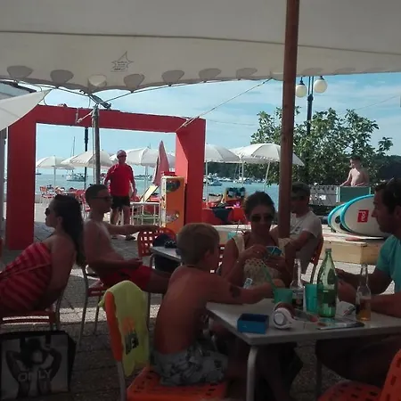 Konukevi Guesthouse Porec 3*