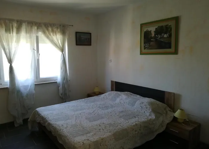 Konukevi Guesthouse Porec 3*